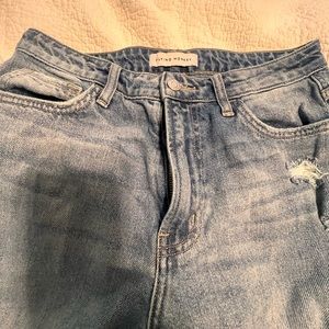 Flying Monkey distressed jeans